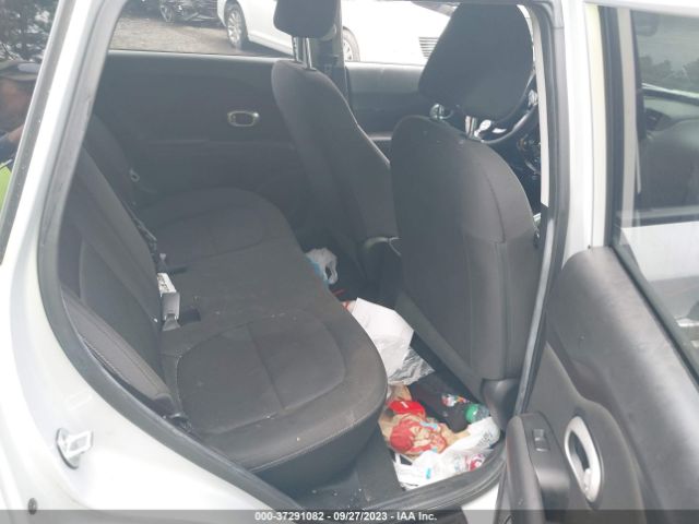 KNDJN2A29G7857274 KIA Soul Base