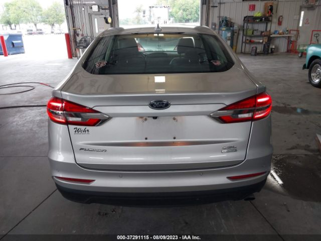 3FA6P0CD9KR180883 Ford FUSION SEL