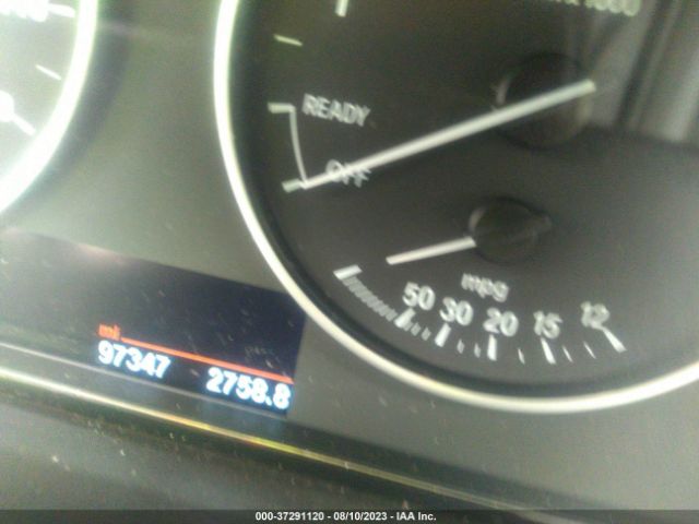 WBA8A9C31HK864045 BMW 3 Series 320i