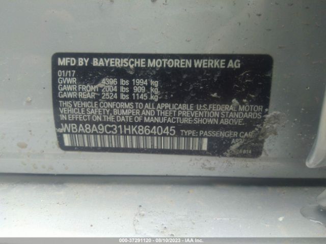 WBA8A9C31HK864045 BMW 3 Series 320i