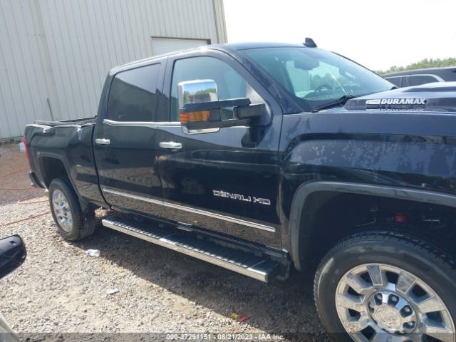 1GT12UEY2HF173046 GMC Sierra 2500hd Denali