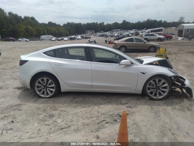 2018 Tesla 3, VIN: 5YJ3E1EA4JF010023