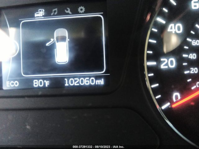 5XYPGDA53GG159675 KIA SORENTO LX