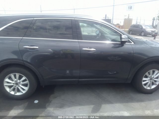KIA SORENTO LX 2020 5XYPG4A31LG638685 Image 13