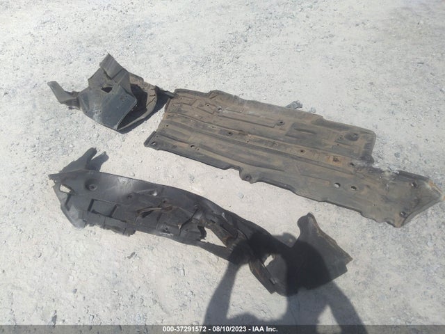 Toyota CAMRY SE 2021 4T1G11AK0MU403259 Image 4