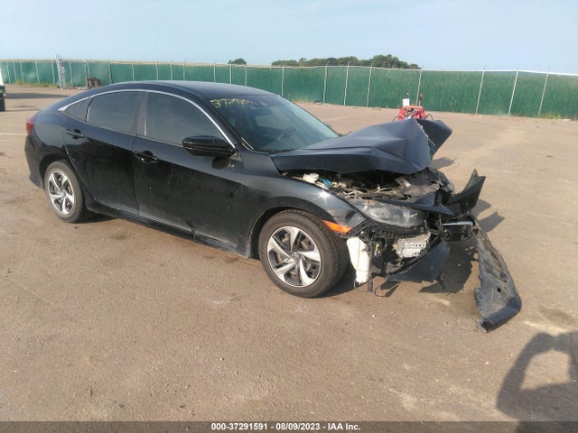2019 HONDA CIVIC LX VIN: 19XFC2F67KE019177