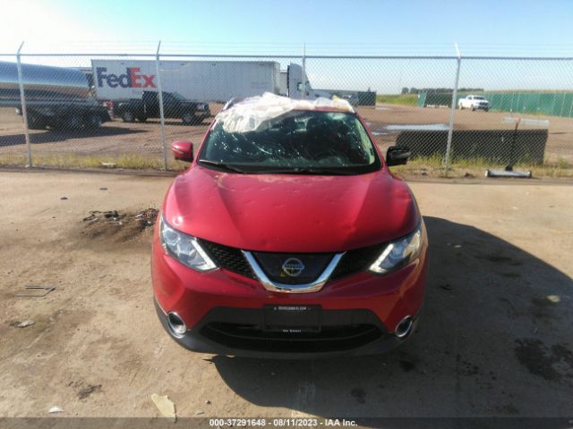 JN1BJ1CR5HW101004 Nissan Rogue Sport Sl