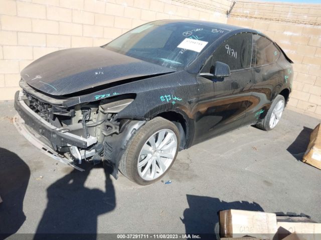 7SAYGDEE6PA051864 Tesla Model Y Long Range