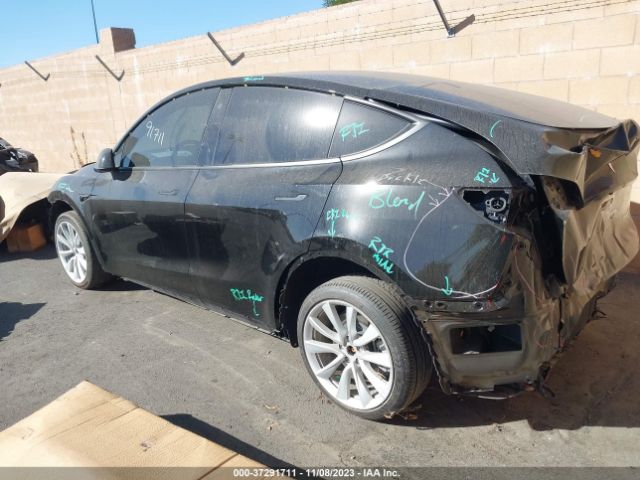 7SAYGDEE6PA051864 Tesla Model Y Long Range