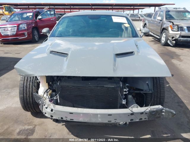 2C3CDZFJ0JH215580 Dodge Challenger R/t Scat Pack