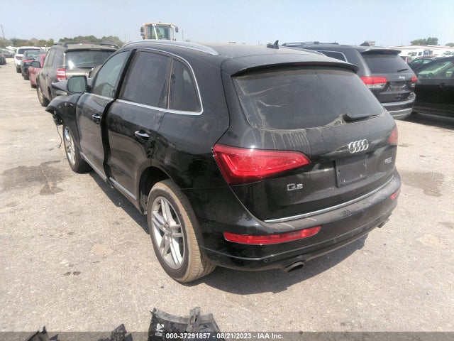 WA1LFAFP0FA001958 Audi Q5 Premium Plus
