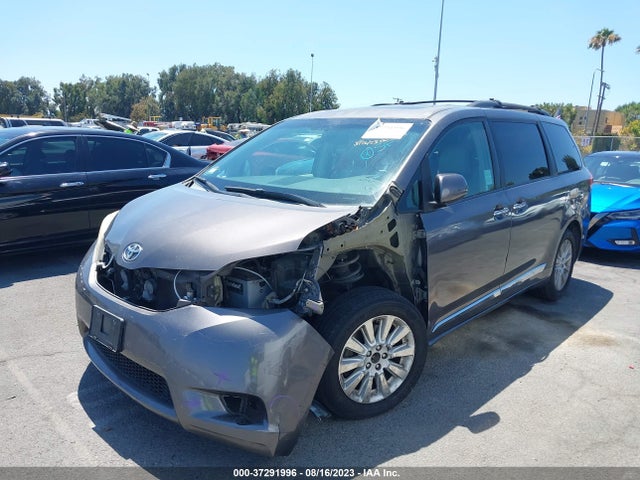2013 TOYOTA SIENNA XLE 7 PASSENGER VIN: 5TDDK3DC6DS063317