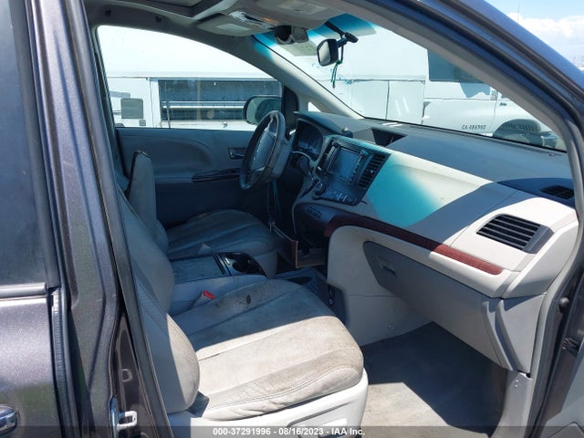 2013 TOYOTA SIENNA XLE 7 PASSENGER VIN: 5TDDK3DC6DS063317