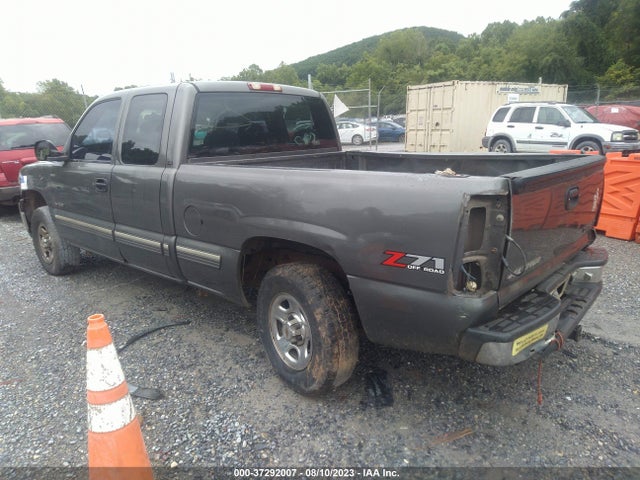 2001 CHEVROLET SILVERADO 1500 LS VIN: 2GCEK19V111404872