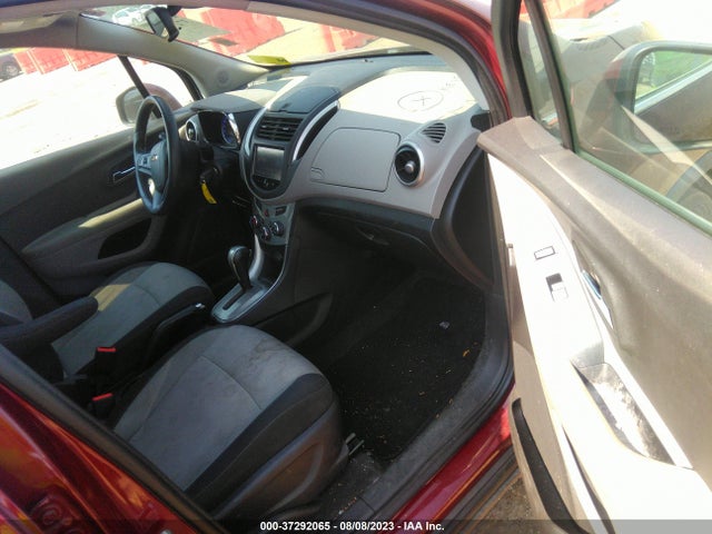 Chevrolet Trax Lt 2016 3GNCJLSB3GL178970 Image 5