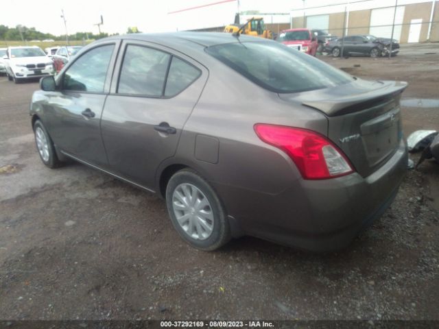 3N1CN7AP1FL815454 Nissan Versa S Plus