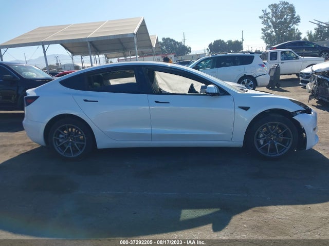 Tesla MODEL 3 2023 5YJ3E1EA8PF502613 Image 4