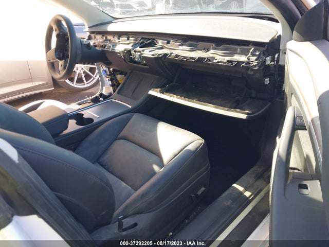 Tesla MODEL 3 2023 5YJ3E1EA8PF502613 Image 12