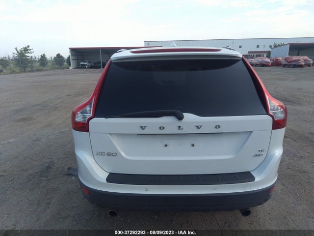 2010 VOLVO XC60 3.0T VIN: YV4992DZ2A2018858