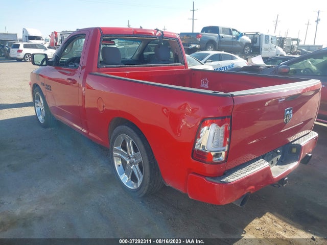 3C6JR6AT3EG211273 RAM 1500 Express