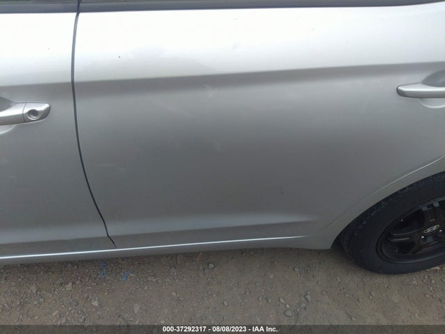 Hyundai ELANTRA SE 2019 5NPD74LF6KH407296 Image 12