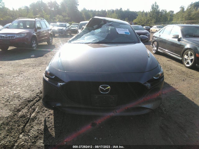 Mazda MAZDA3 HATCHBACK 2019 JM1BPBJM5K1121816 Image 4