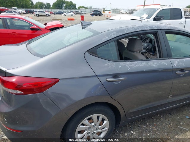 2018 HYUNDAI ELANTRA SE VIN: 5NPD74LF4JH393686