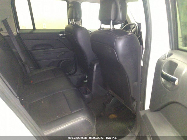 1C4NJRBB8GD595883 Jeep Patriot Sport Se