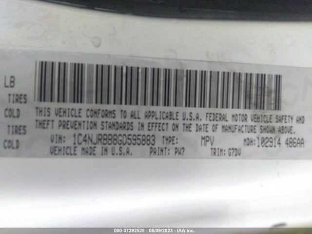 1C4NJRBB8GD595883 Jeep Patriot Sport Se