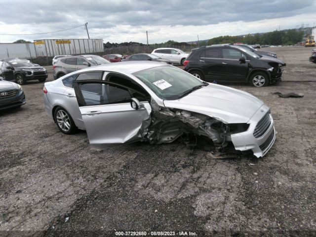 1FA6P0H72E5383429 Ford FUSION SE