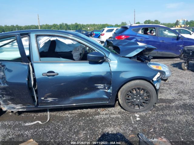 3N1CN7AP3GL847999 Nissan Versa S Plus