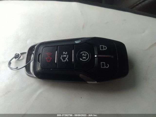 3FA6P0RU8GR282982 Ford Fusion Titanium Hybrid