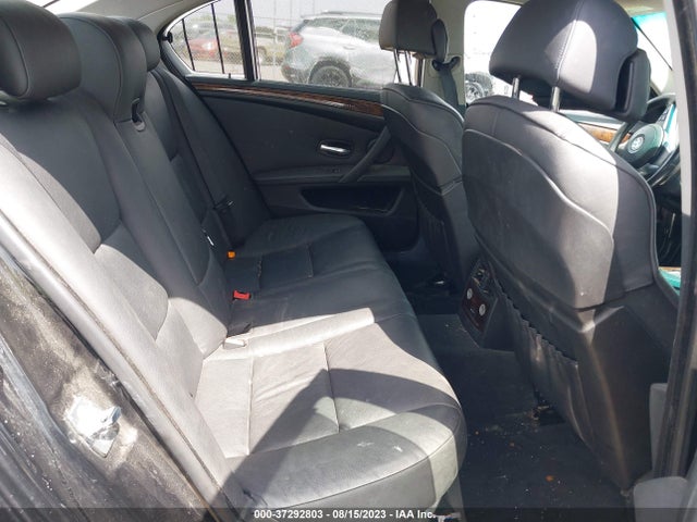 2008 BMW 5 SERIES 550I VIN: WBANW53588CT49715
