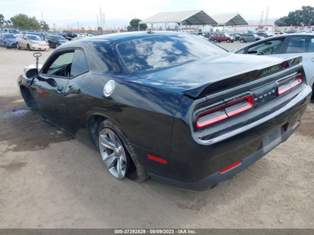 2C3CDZAG3JH123942 Dodge Challenger Sxt