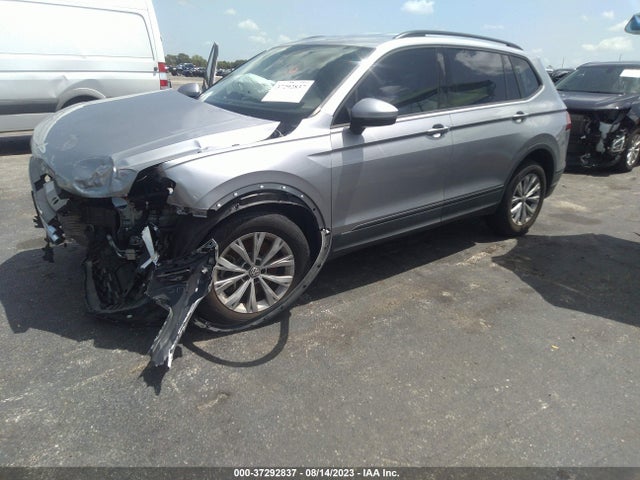 3VV1B7AX3LM140355 Volkswagen TIGUAN S
