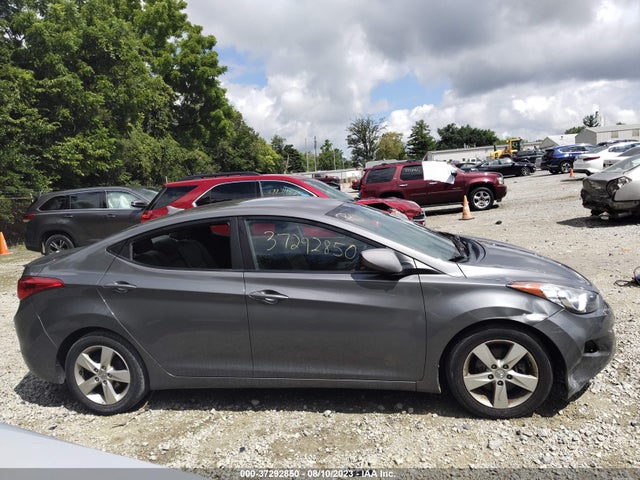 2013 HYUNDAI ELANTRA GLS VIN: 5NPDH4AE8DH322437