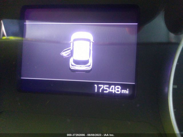 KNDERCAA8N7311520 KIA SELTOS EX