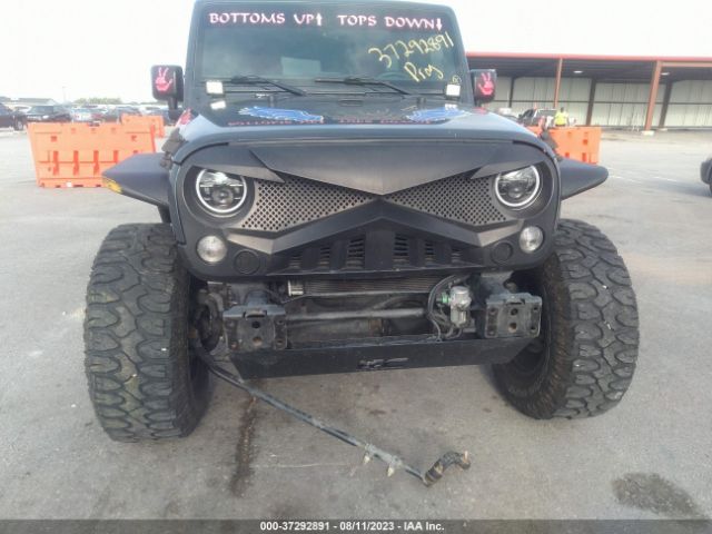 1C4BJWEG6GL244131 Jeep Wrangler Unlimited Sahara