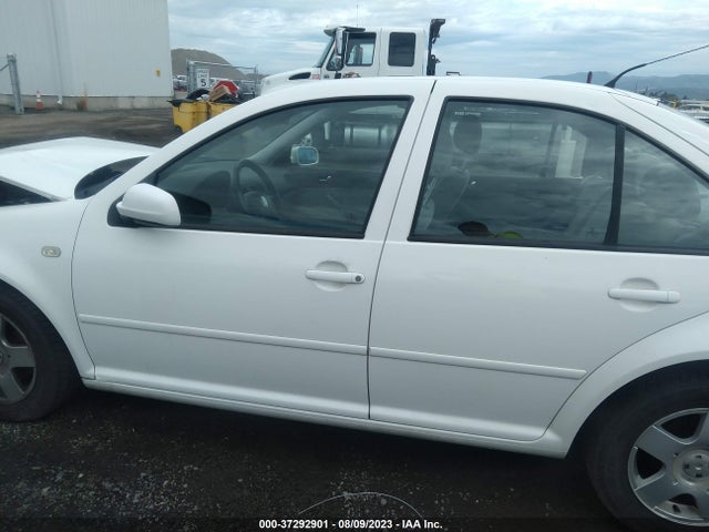 2000 VOLKSWAGEN JETTA GLS VIN: 3VWSC29M7YM090013