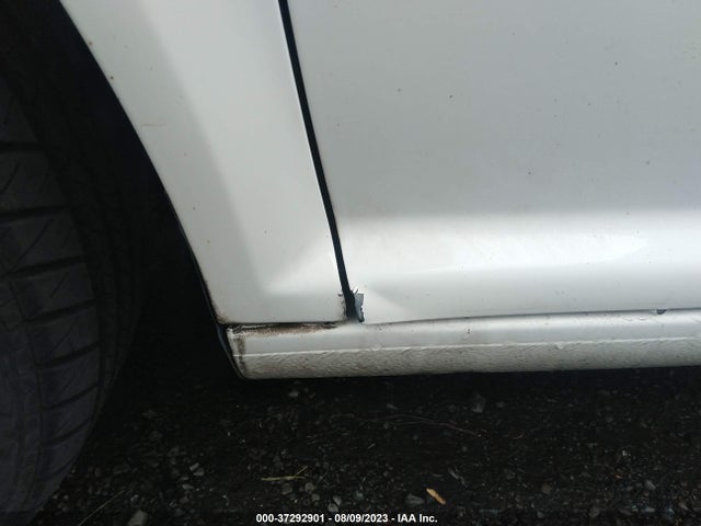 2000 VOLKSWAGEN JETTA GLS VIN: 3VWSC29M7YM090013