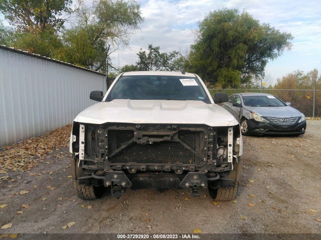 Chevrolet Silverado 1500 Custom 2018 3GCPCPEH9JG223499 Image 4