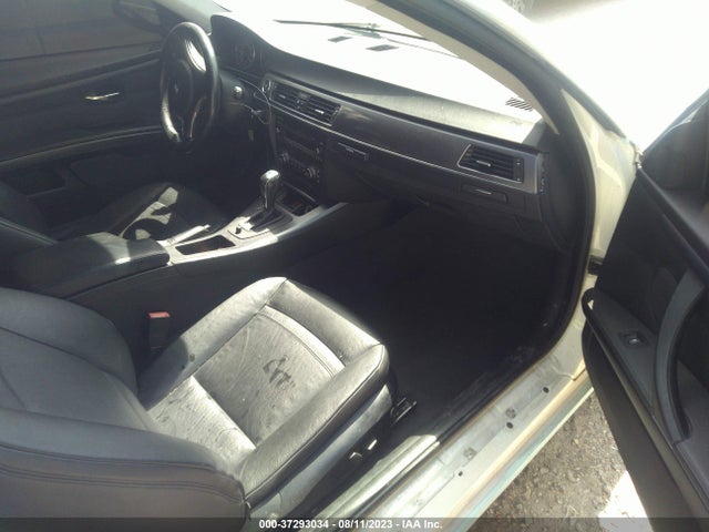 2009 BMW 3 SERIES 328I VIN: WBAWV13509P121895