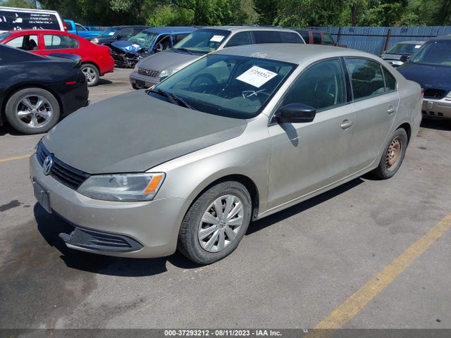 3VW1K7AJ7EM250738 Volkswagen Jetta Sedan S