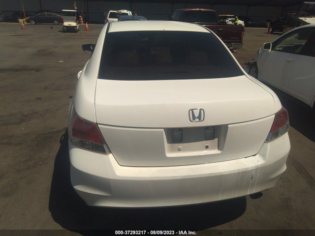 2008 HONDA ACCORD SDN LX VIN: JHMCP26368C015472