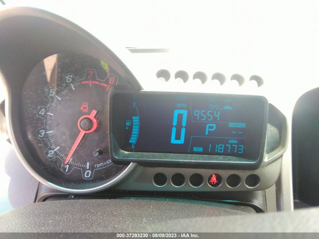 Chevrolet SONIC LS 2016 1G1JA5SH7G4108290 Image 9