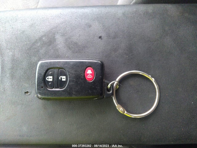 Toyota Prius Four 2015 JTDKN3DU6F0435252 Image 11