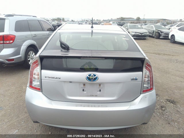 Toyota Prius Four 2015 JTDKN3DU6F0435252 Image 17