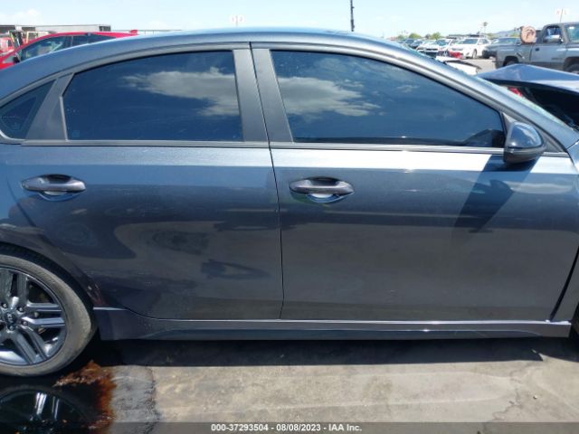 3KPF34AD2ME402769 KIA Forte Gt-line