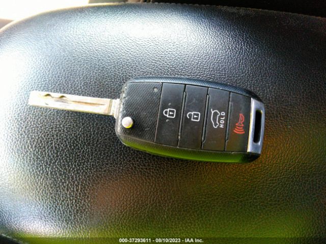 KNDJN2A22G7834709 KIA Soul Base