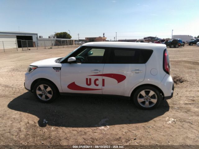 KNDJN2A22G7834709 KIA Soul Base
